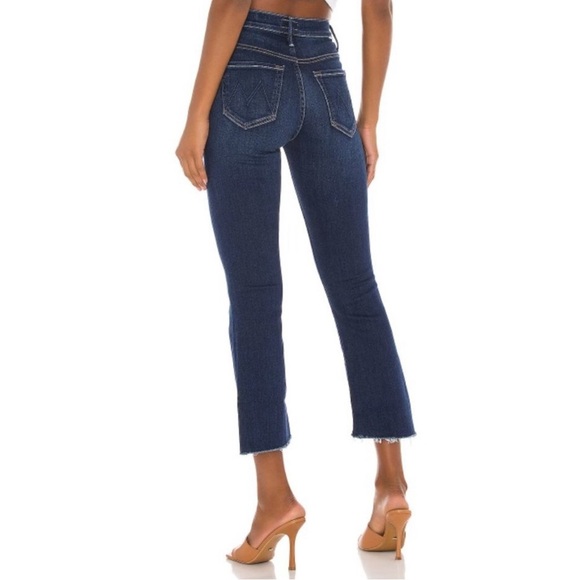MOTHER The Insider Crop Step Fray Bootcut Jeans Home Movies Denim Size 24 - Picture 2 of 14